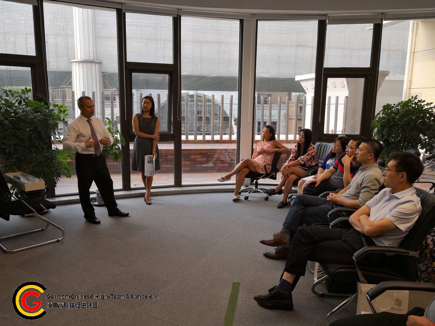 Presentation to a Chinese audience at a cooperation event